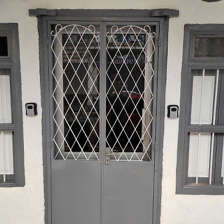 Hutton Lane Hostel Georgetown Экстерьер фото